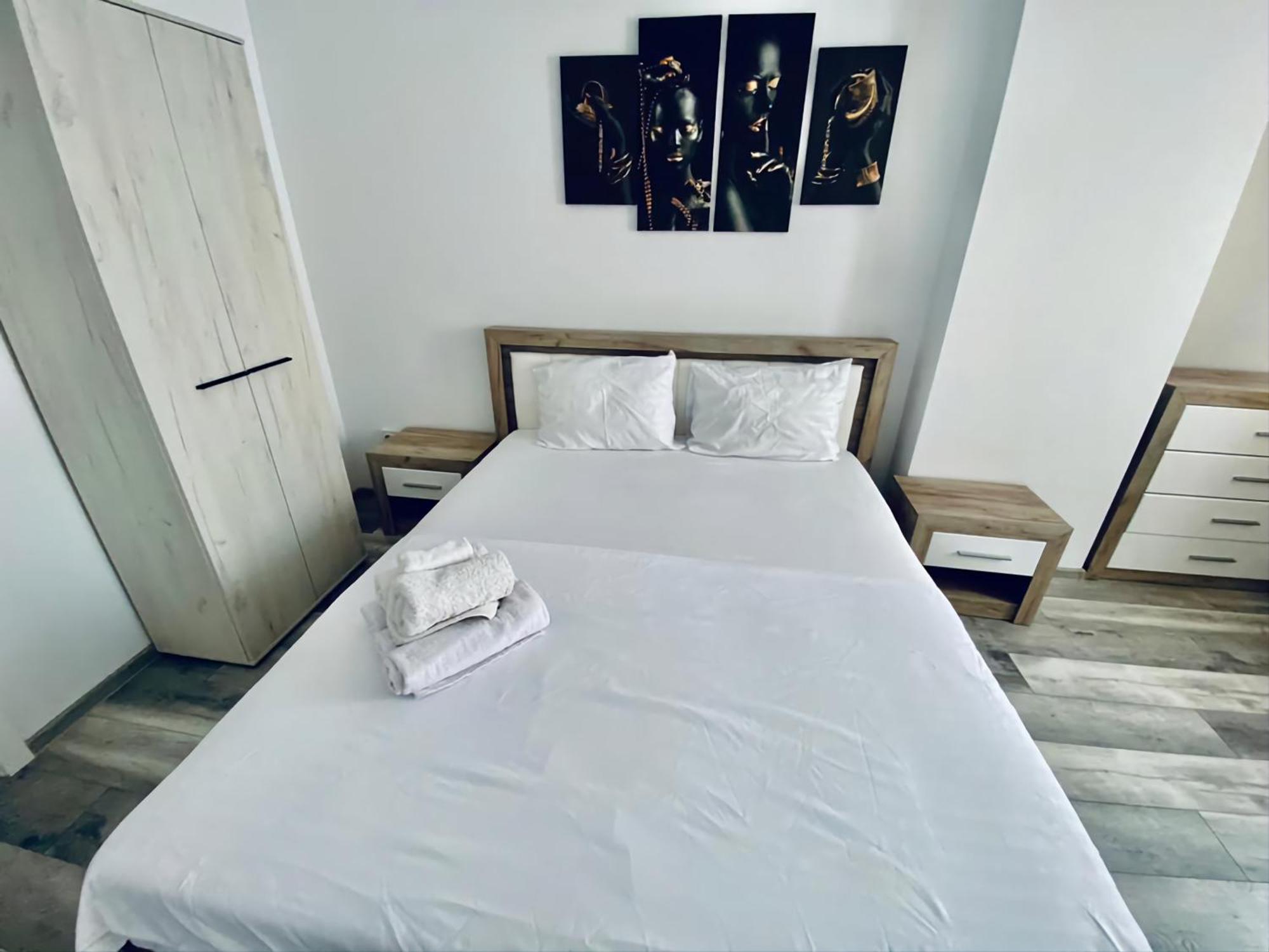 Ultracentral Lazar Residence Iasi Ngoại thất bức ảnh